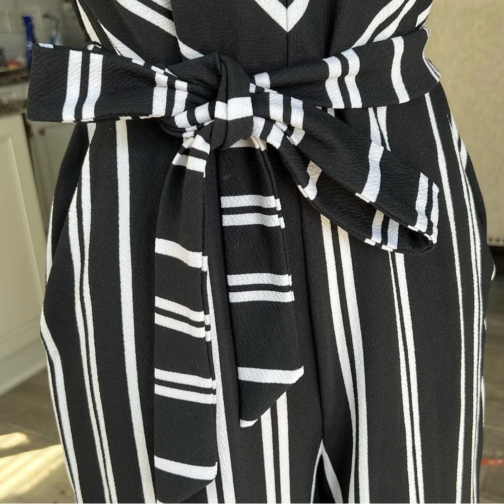 Ann Taylor Black & White Striped Tie Waist Wide Leg Cropped Jumpsuit | Size S - Picture 4 of 9